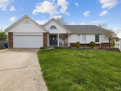 2 Coventry Ct, Saint Charles, MO, 63304