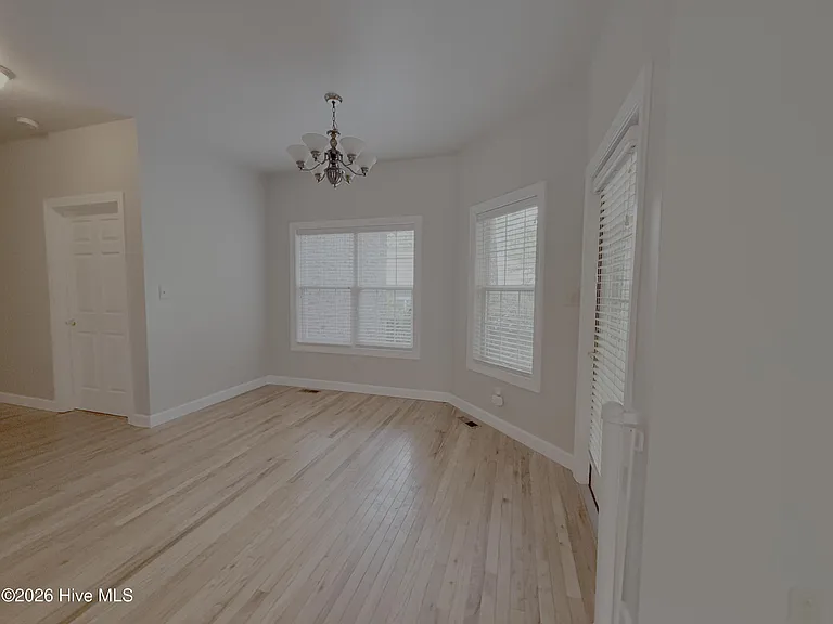 258 Juniper Creek Blvd — Photo 10