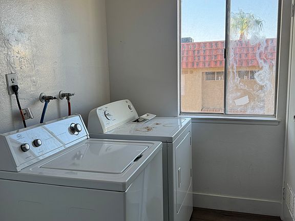 5th image of 5321 Del Gado Dr APT C