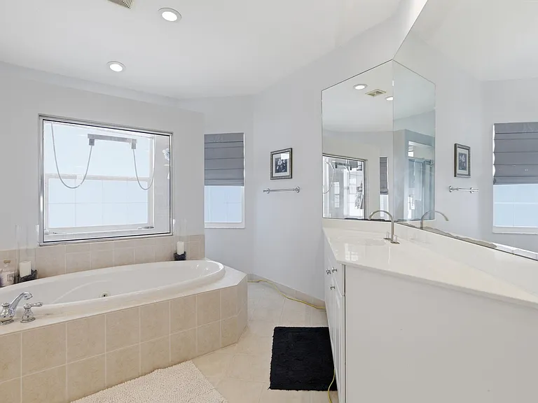 11585 SW Fieldstone Way — Photo 30
