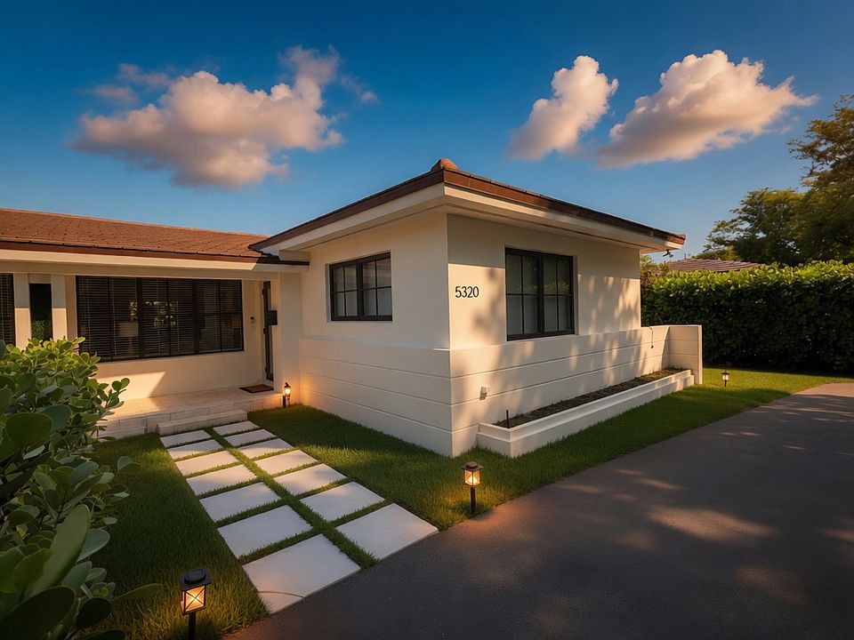 1st image of 5320 Orduna Dr