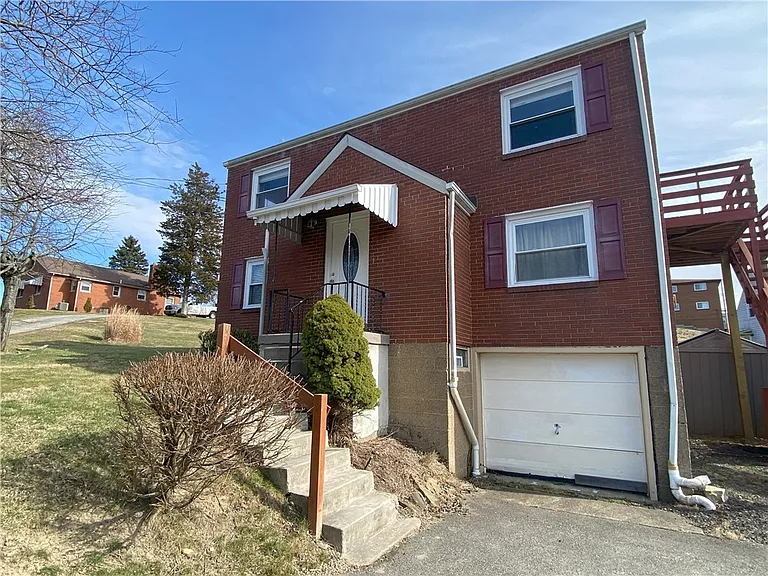 1025 Logan Rd — Photo 36