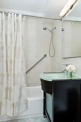 Rented by Corcoran | media 7