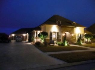 294 Riverwood Dr, Houma, LA 70360