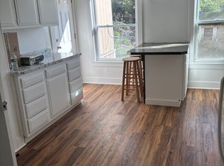 33 13th St #1, Lowell, MA 01850