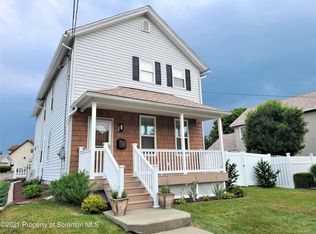 315 Hill St, Blakely, PA 18452