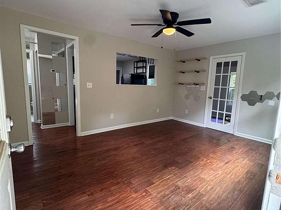 4th image of 3048 Woodham Way