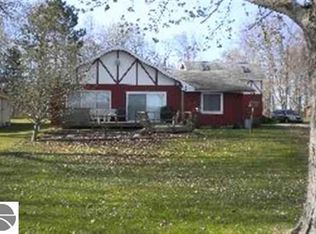 2257 SE Royal Ln, Hale, MI 48739