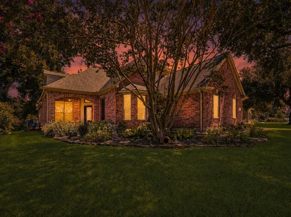 4330 Whickham Dr, Weston Lakes, TX 77441