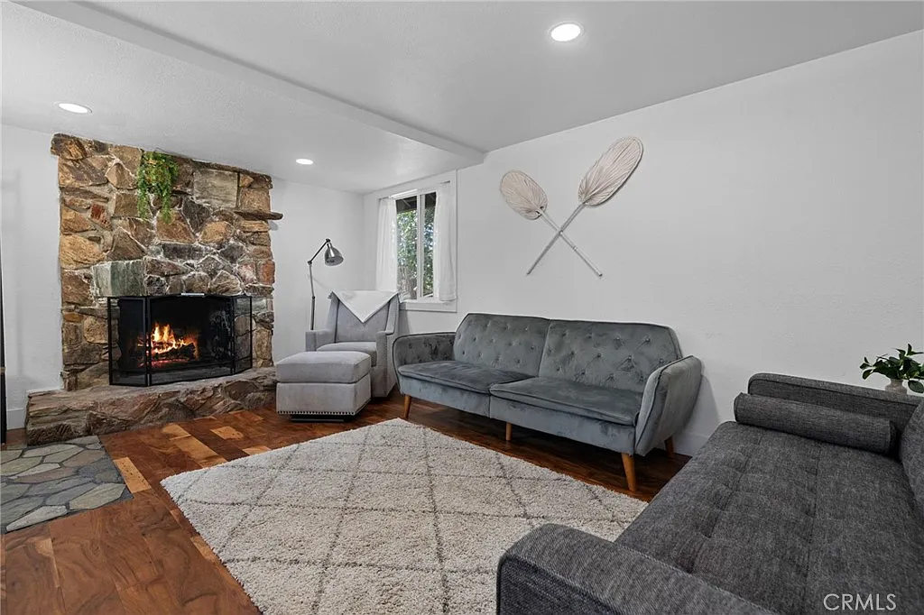 1 bed, 544 sqft, $1,850 — Photo 2
