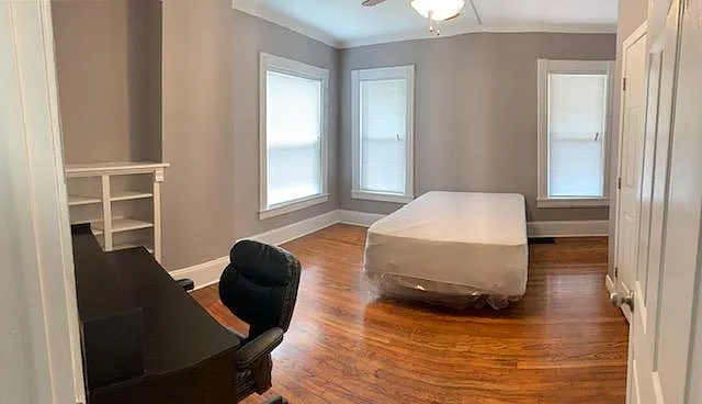 421 Westcott St — Photo 10