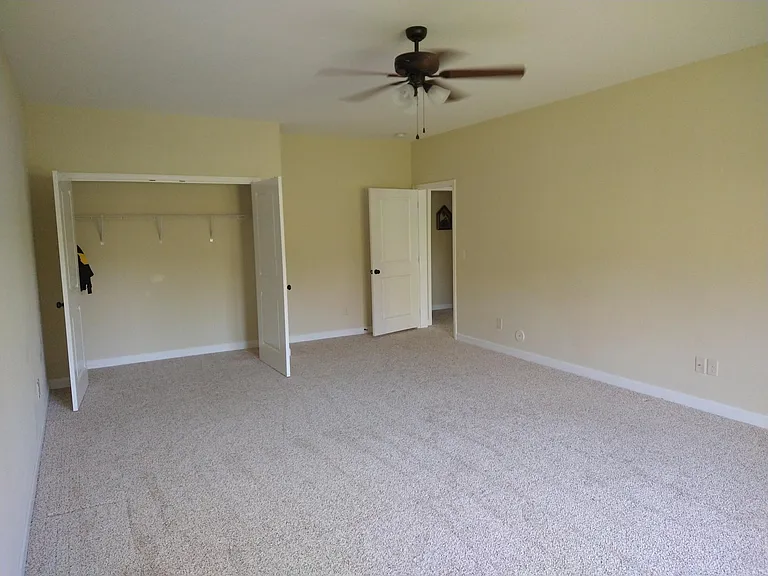 11631 Shirecliffe Ln — Photo 15