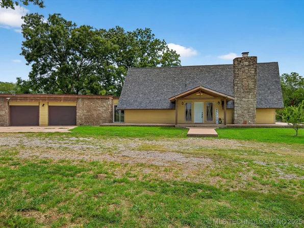 18726 N 413th Rd, Delaware, OK 74027