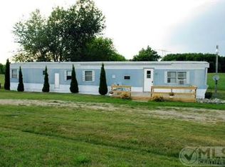 1513 E Blanchard Rd, Shepherd, MI 48883