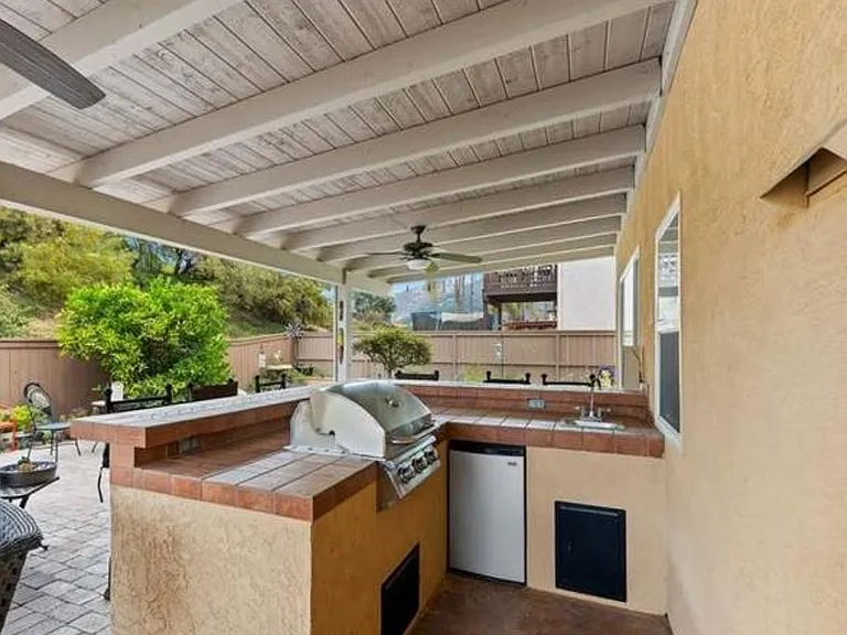 5038 Lake Circle Rd — Photo 11