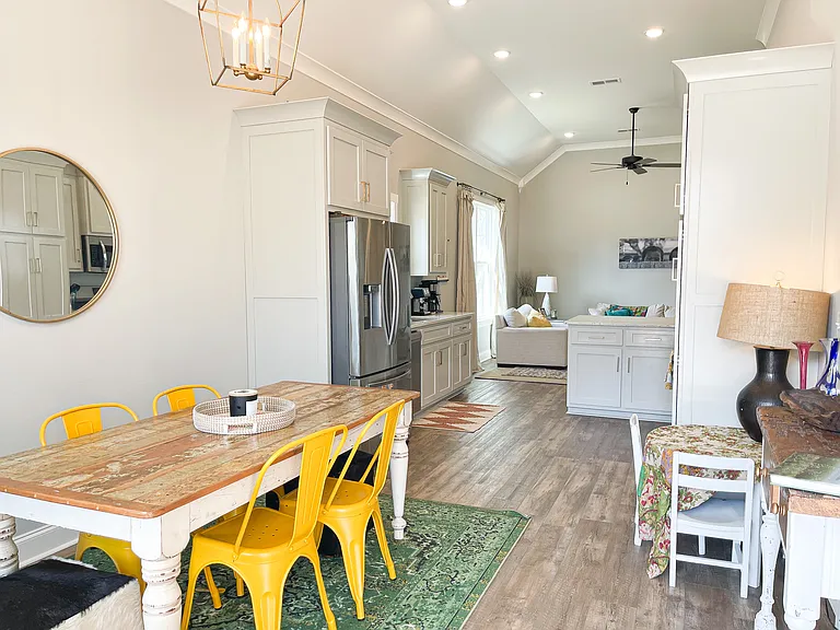 736 Turkey Oak Cv — Photo 3