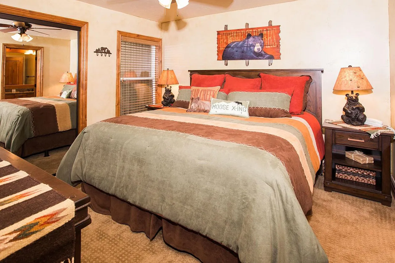 4 bed, 3.5 bath, 1320 sqft, $4,800 — Photo 4