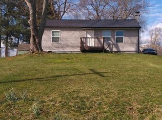 1451 W Willow St, Morristown, TN 37814