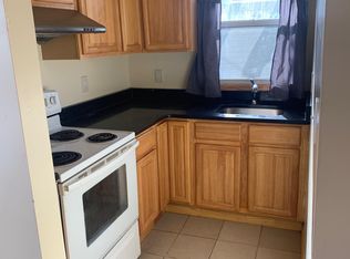 291 Walcott St FLOOR 2, Pawtucket, RI 02860