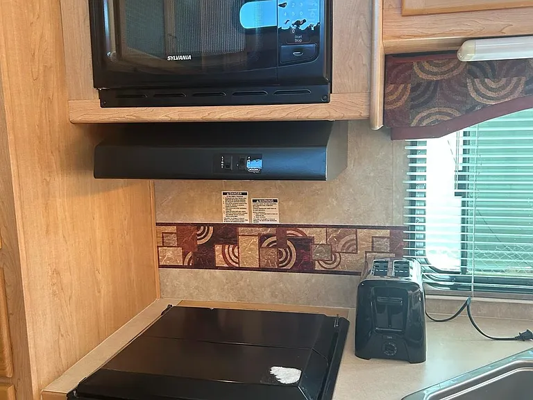 501 El Rancho Dr #25 — Photo 4