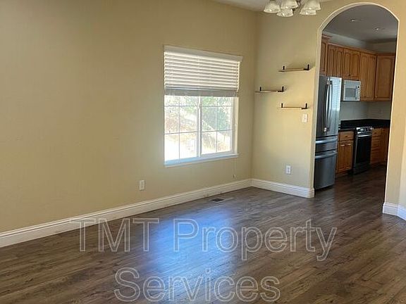 3rd image of 3479 Hanley Dr
