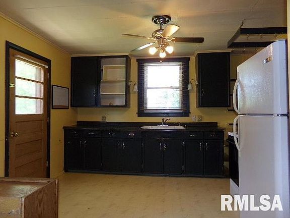 2nd image of 1015 N Calhoun St