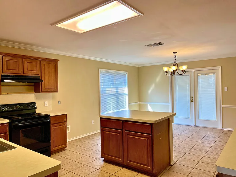 12219 Stable Road Dr — Photo 8