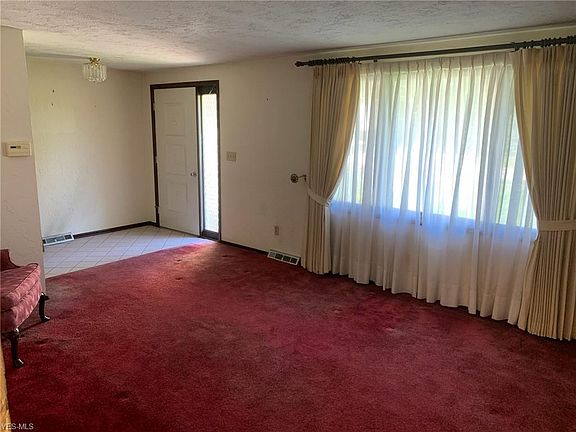 5th image of 5424 Frances Dr