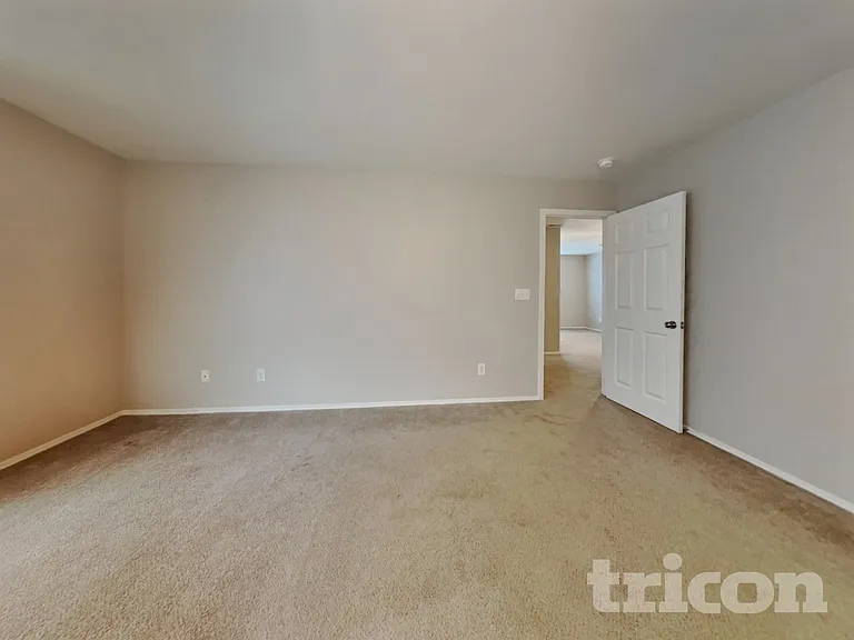 4582 Brimmer Place Dr — Photo 9