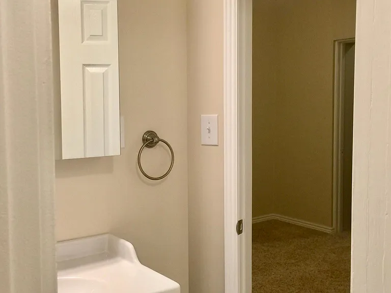 950 N Downing St #1 — Photo 10