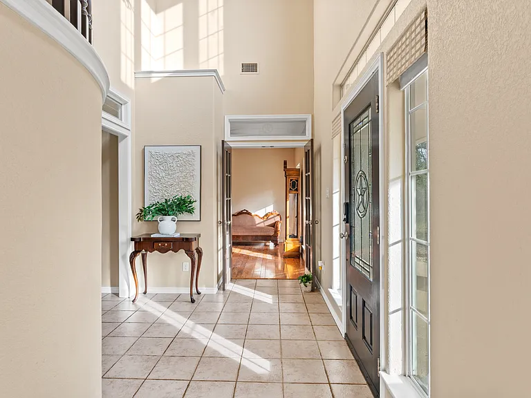 1060L Great Oaks — Photo 7