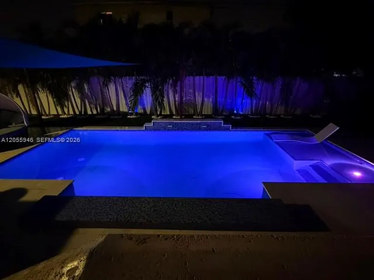 5862 W 2nd Ct #5862 — Photo 36