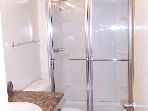 3rd image of 9590 W 86th St APT D