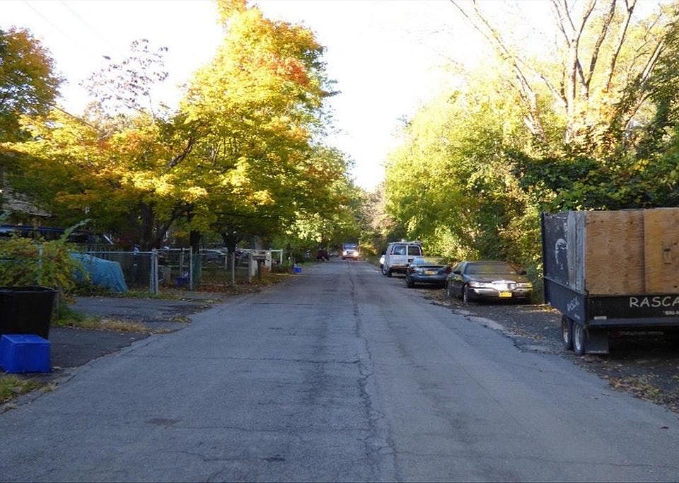 street view - dead end
