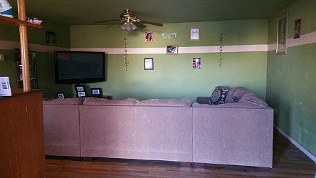 2nd image of 811 S Elizabeth St