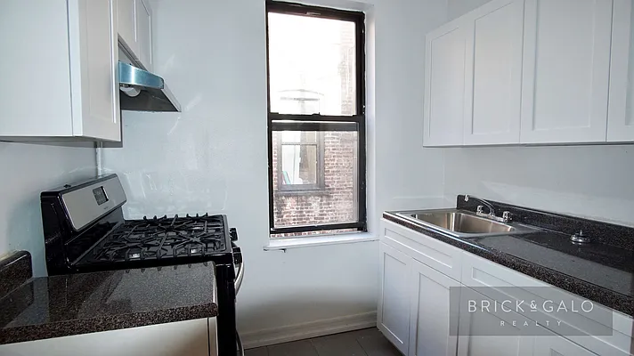 Rented by BRICK & GALO REALTY CORP | media 14