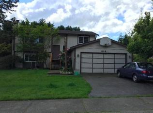 916 207th Pl SE, Bothell, WA 98012