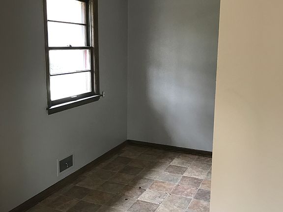 Kitchens all with new appliances ordered