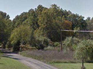 4365 E River Rd, Buchanan, MI 49107