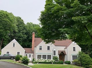 92 Keelers Ridge Rd, Wilton, CT 06897
