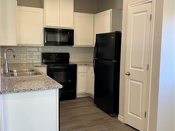 2nd image of 109 Peruna Dr