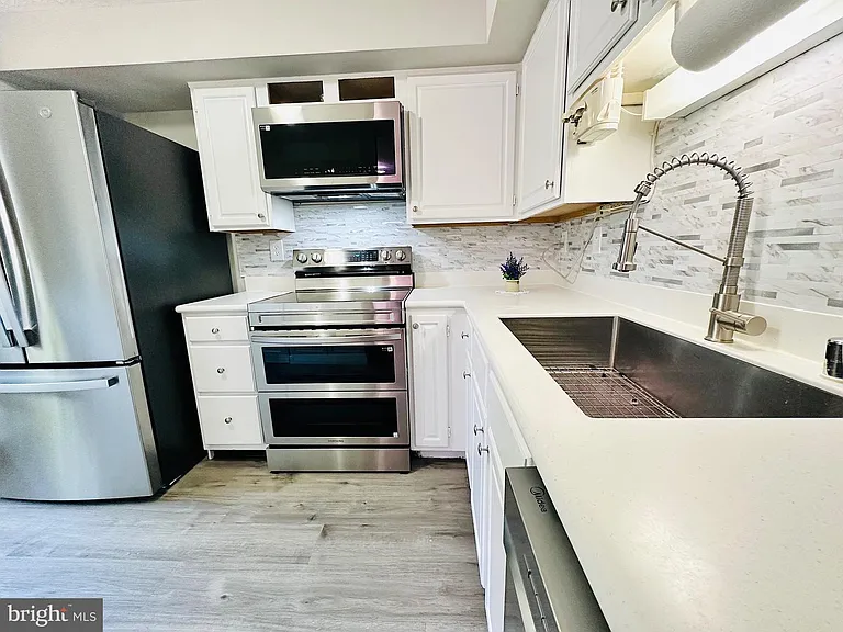 51 Chins Ct — Photo 10