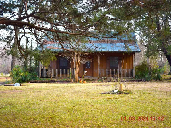 8818 Cooper Lake Rd, Bastrop, LA 71220
