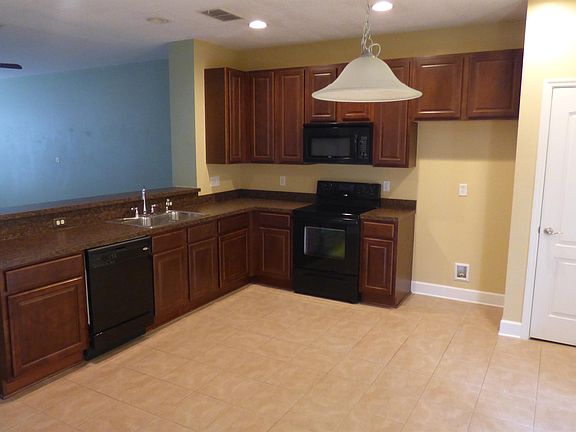 2nd image of 4426 Ellipse Dr #1