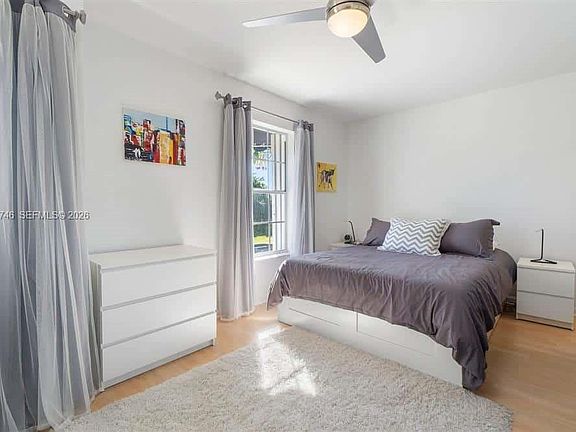 5th image of 234 Waterside Dr #234