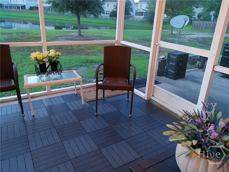 351 Southwilde Way — Photo 26