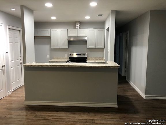 2nd image of 7361 Cherrybrook St