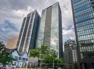 110 Charles St E #1009, Toronto, ON M4Y 1T5