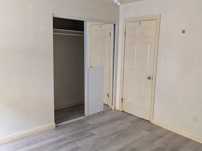 2721 Montezuma Ave — Photo 13