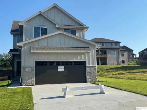 11614 King St, Omaha, NE 68142